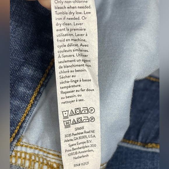 Spanx Everywhere Wide Leg Cropped Denim 20621R Patch Pockets Tummy Control - Picture 6 of 7